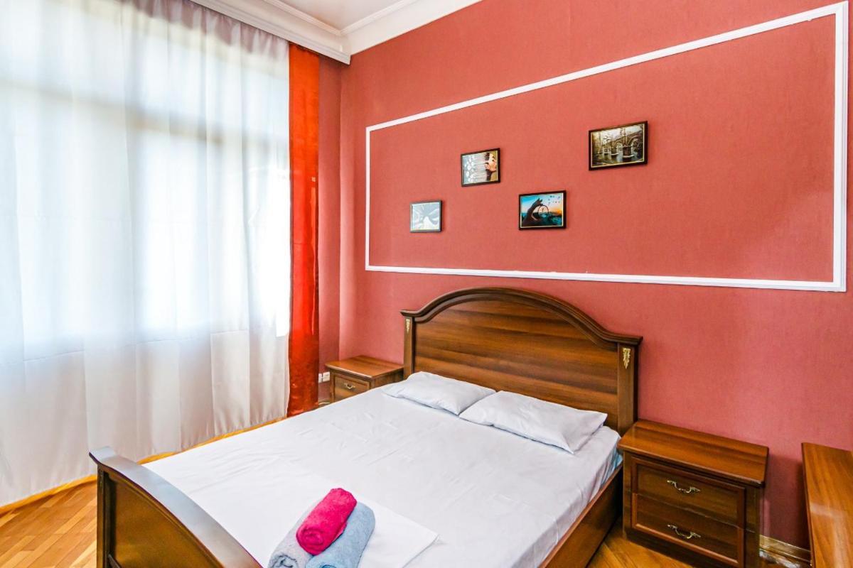 Image 6 of CUBAR Apartment