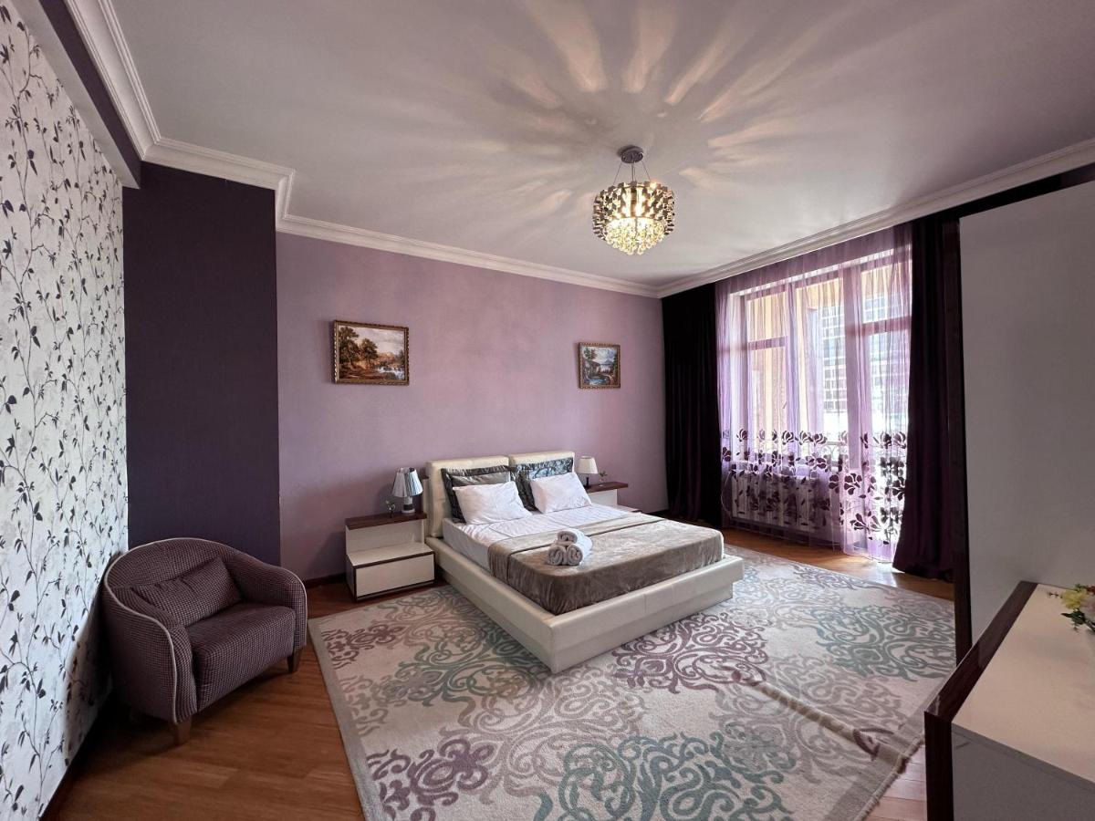 Image 1 of City View Residence by Bakuapart