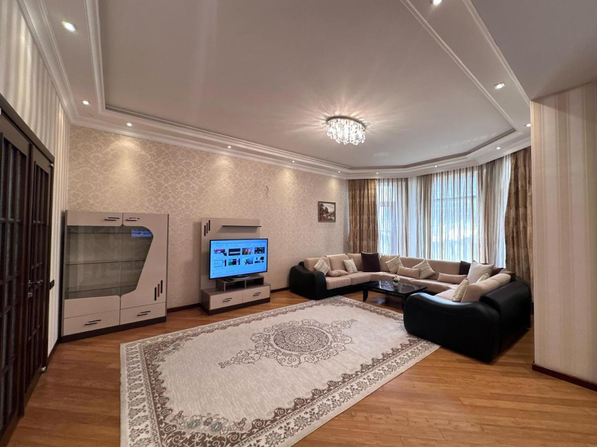 Image 4 of City View Residence by Bakuapart