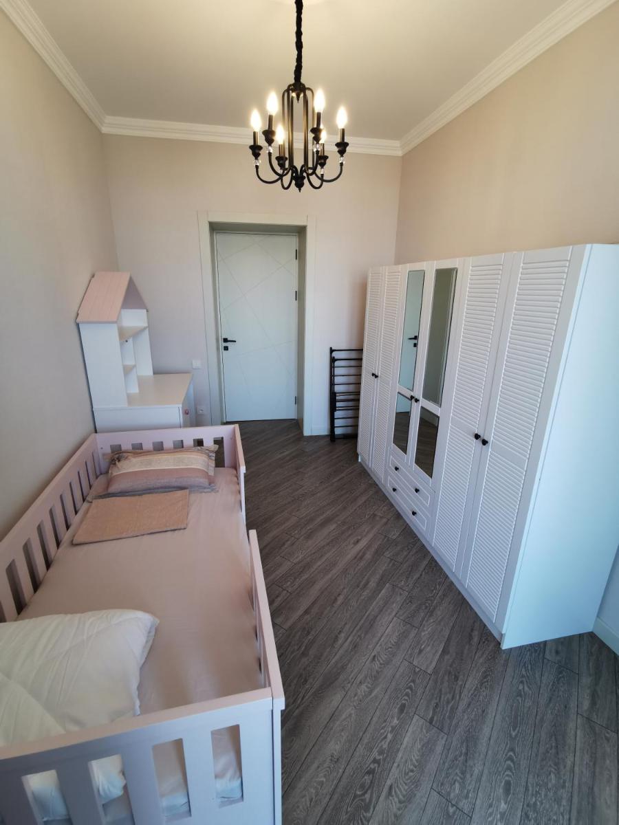 Image 6 of City center apartment
