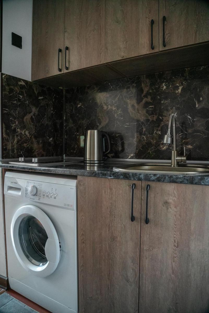 Image 4 of City center stylish studio