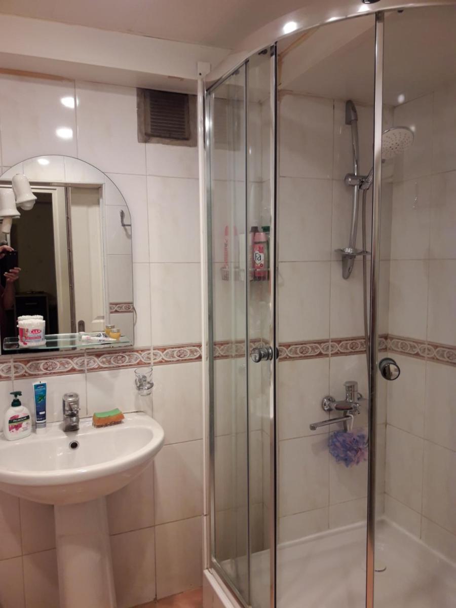 Image 1 of Coast Hilton Hotel 3 bedrooms