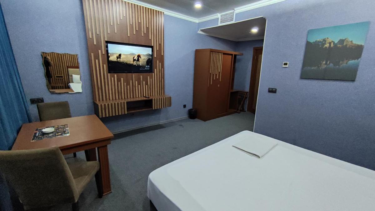 Image 4 of Corniche White City Hotel