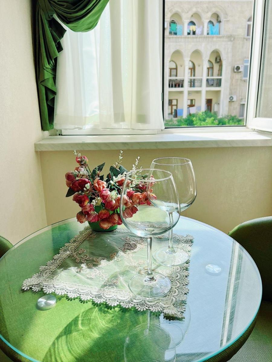 Image 6 of Cozy Apt in the Heart of theCity