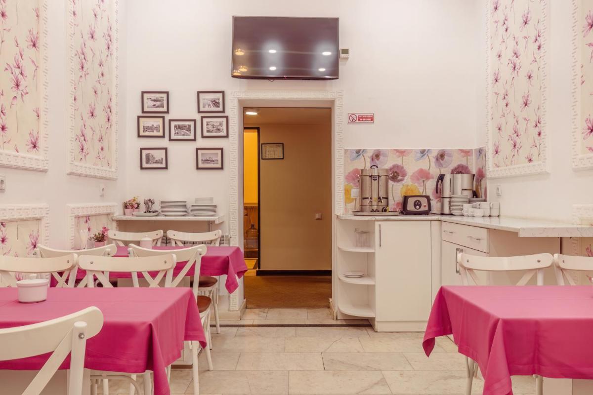 Image 3 of Deluxe Boutique Hotel