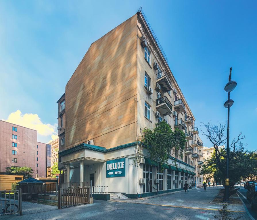 Image of Deluxe City Hotel