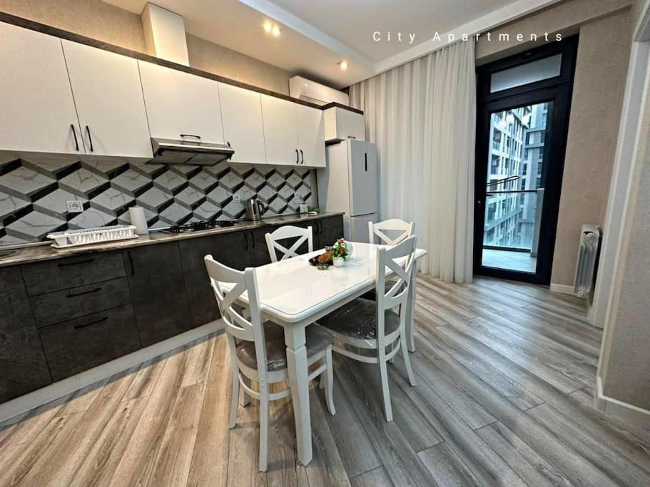 Image 3 of Grey Suite Apartment