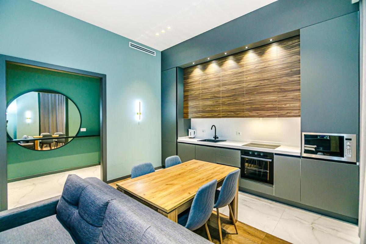 Image 3 of Knightsbridge apartment