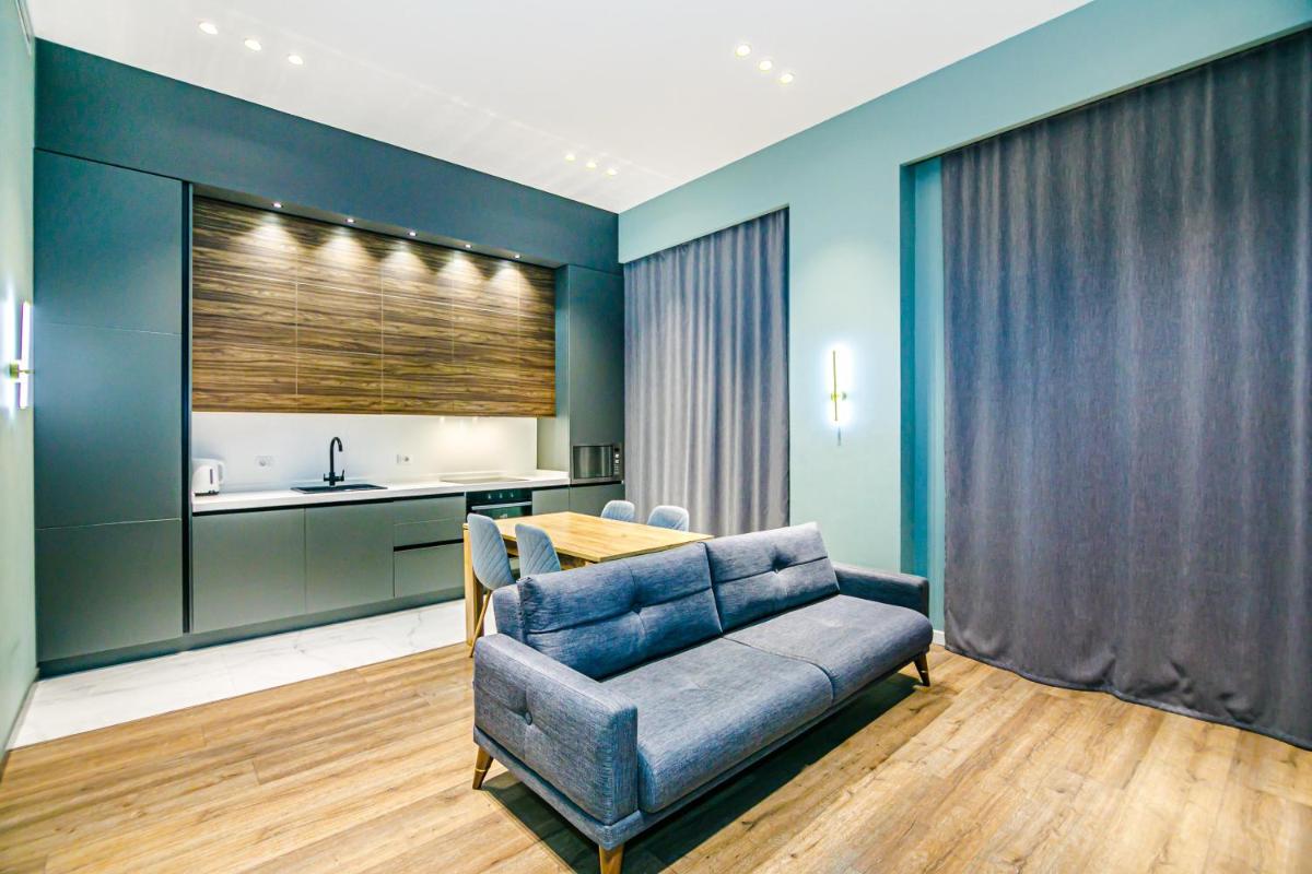 Image 2 of Knightsbridge apartment