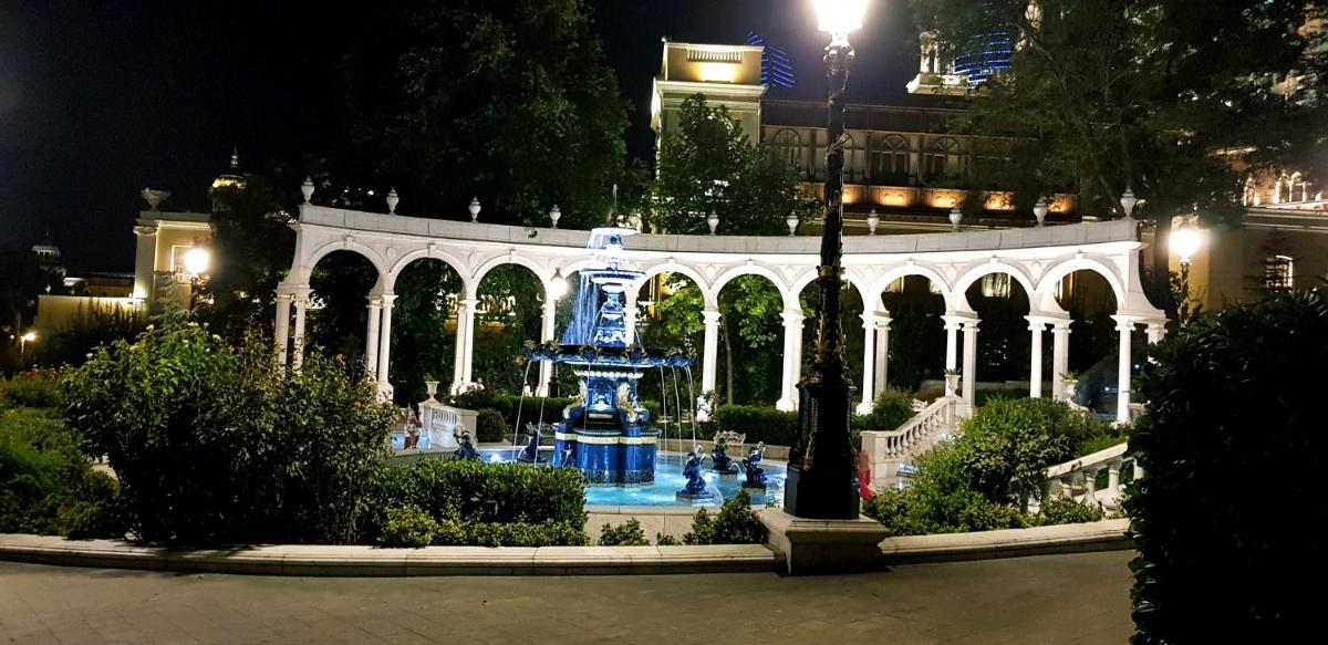 Image 2 of LUXOR Central Baku Apartmen on Nizami Street