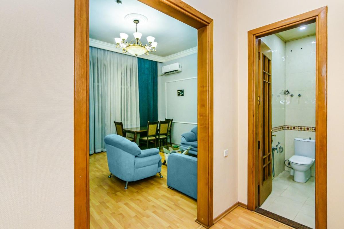 Image 2 of Luxury Apartment İn Targovu