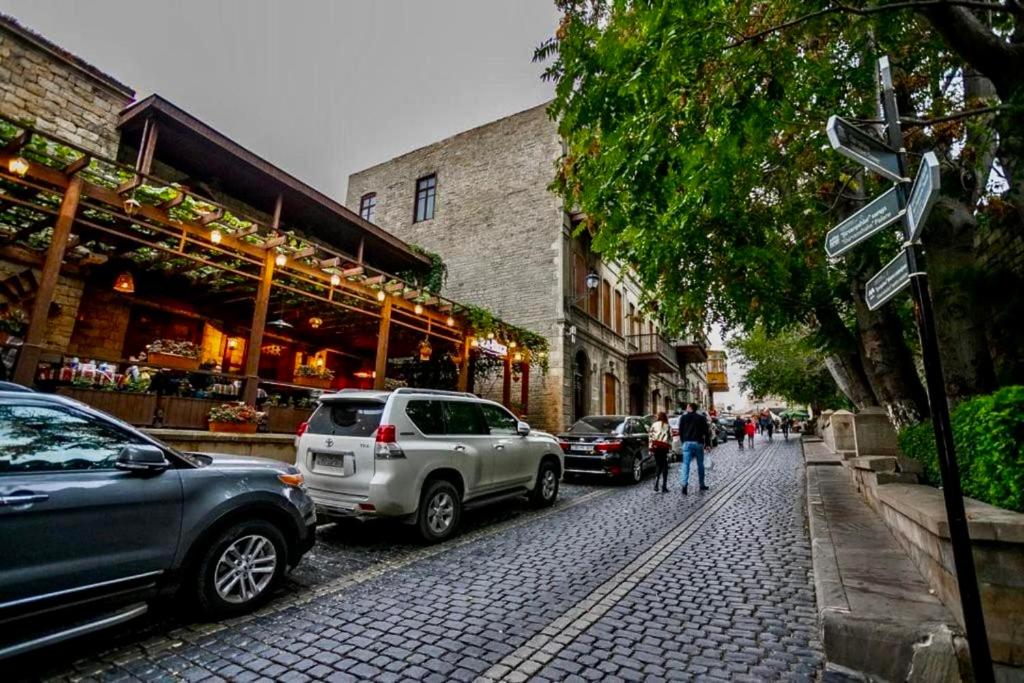 Image 2 of Luxury Old City Apartment