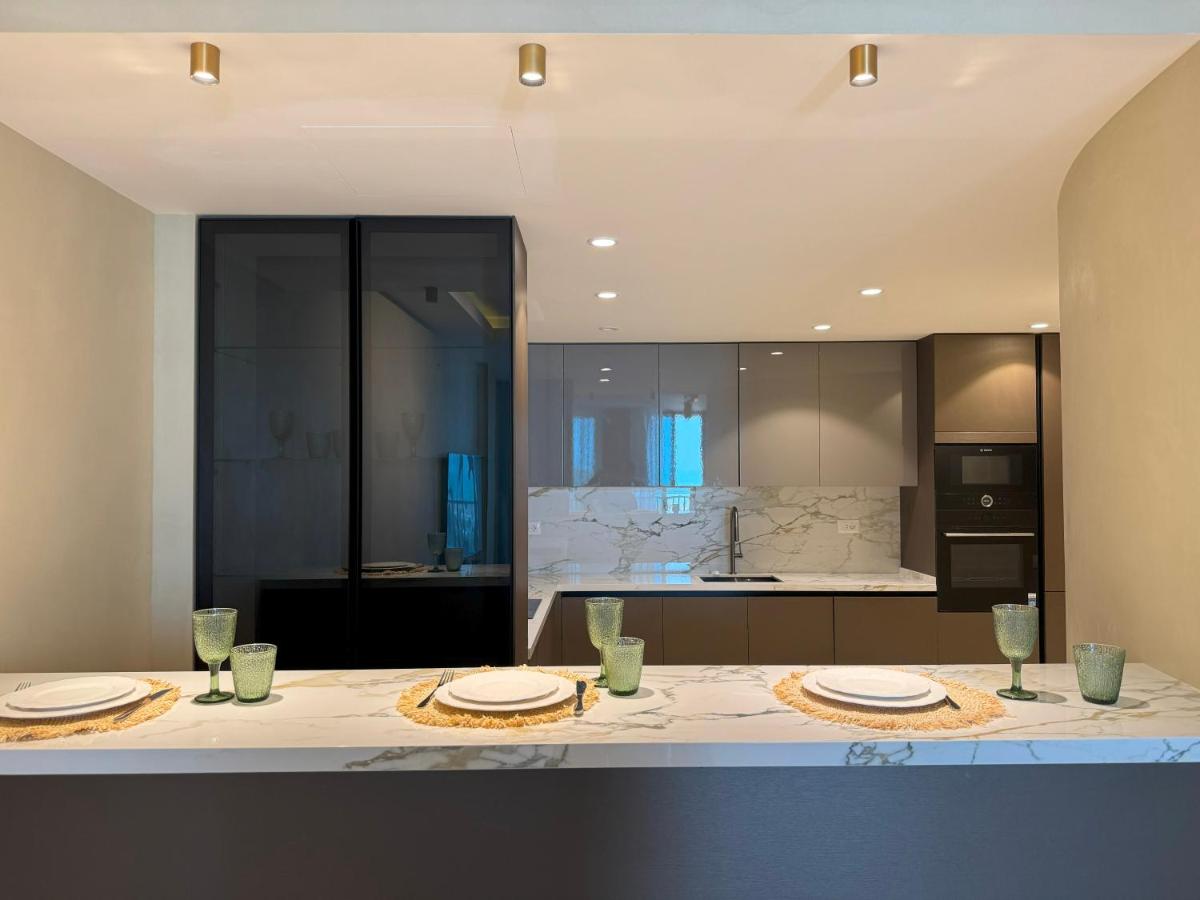 Image 2 of Luxury Sea View Apartment in Sea Breeze Grand