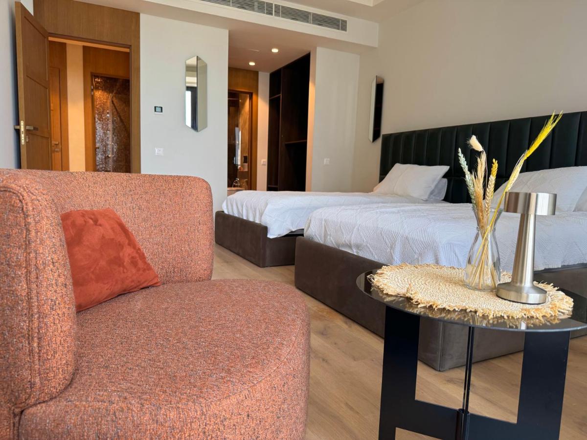 Image 1 of Luxury Sea View Apartment in Sea Breeze Grand