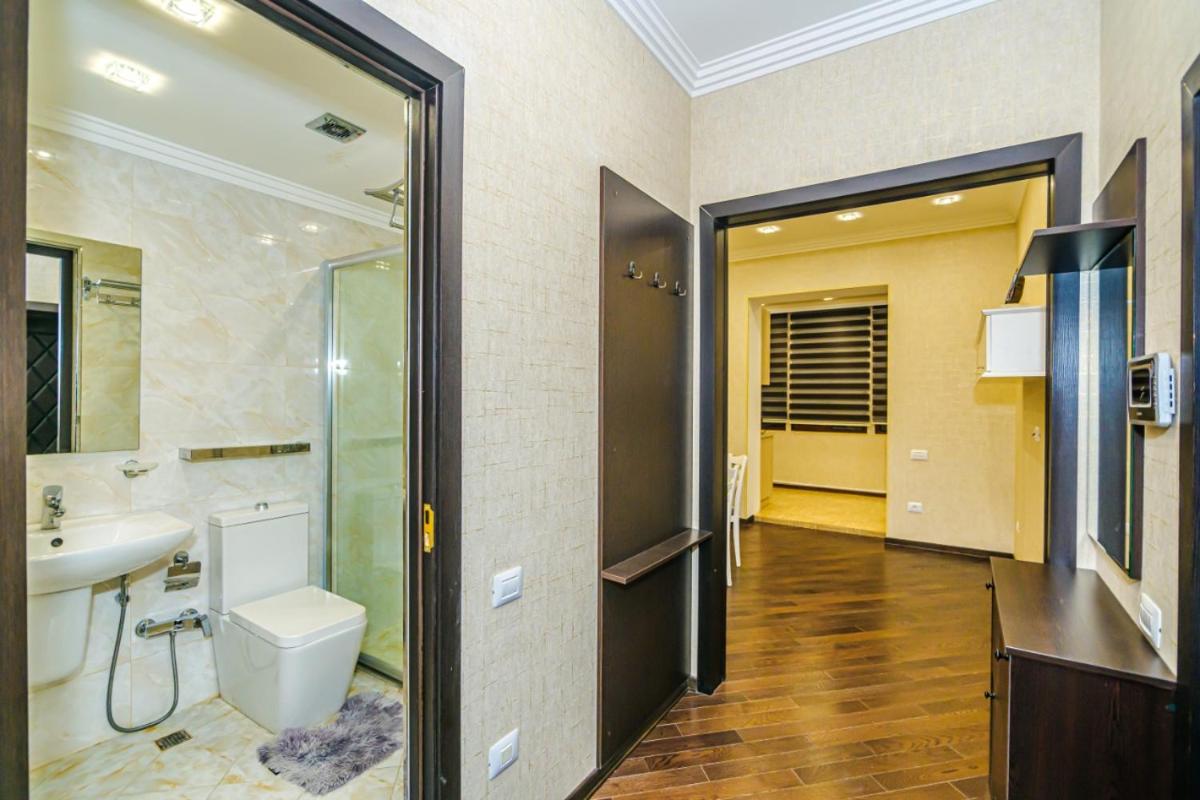 Image 2 of MARANI Apartment
