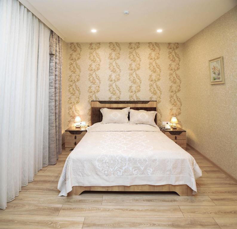 Image of MidCity Hotel