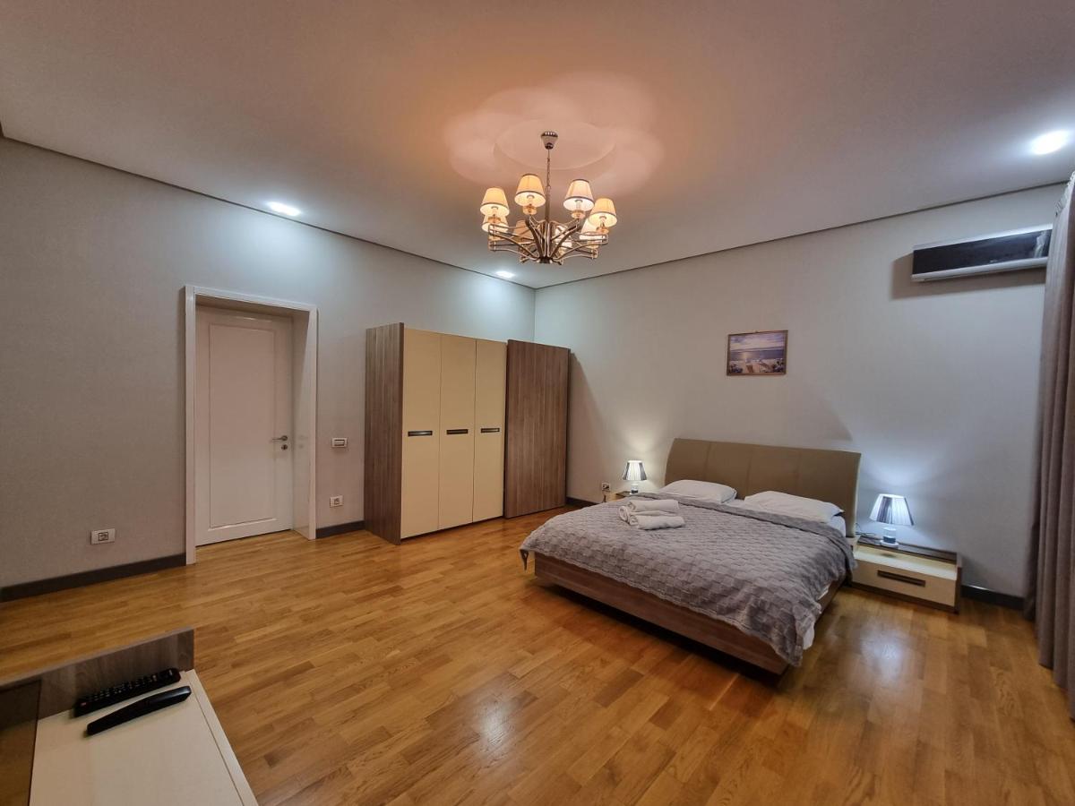 Image 6 of Modern apartment by Bakuapart