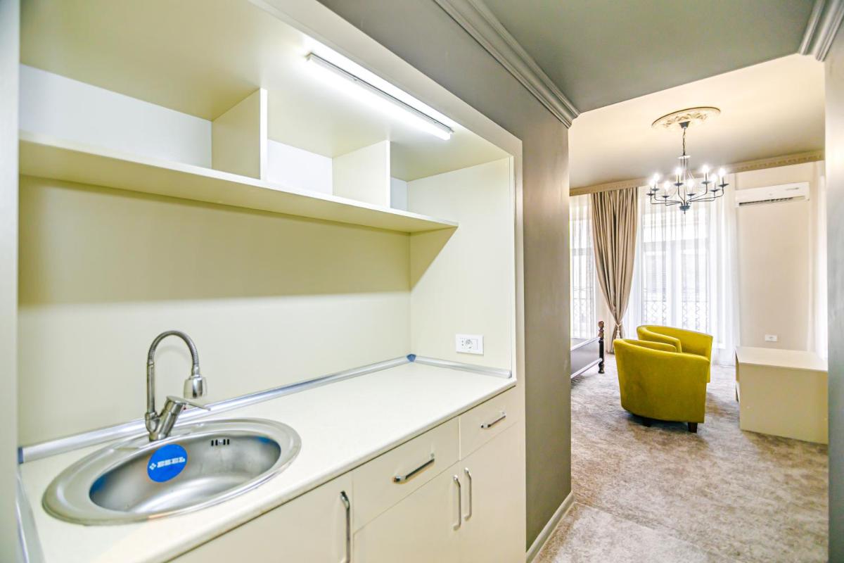 Image 2 of Natavan Apartment by Art Club
