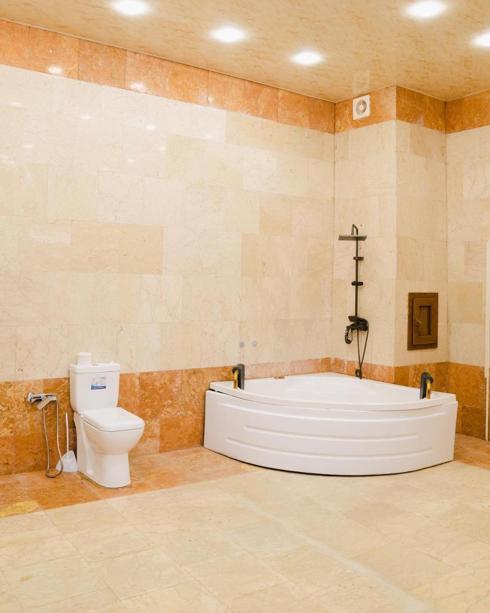 Image 3 of Olive Garden Baku Hotel