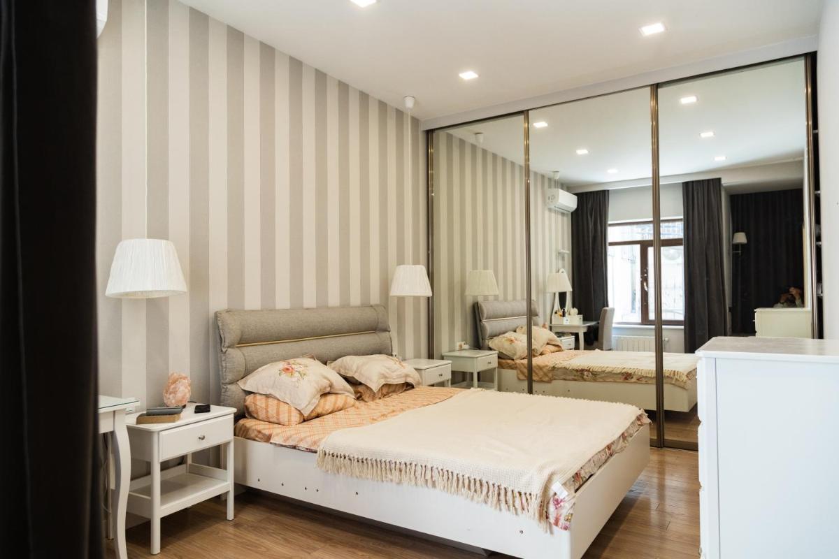 Image 6 of Paradise Apartment Hotel in Nizami street