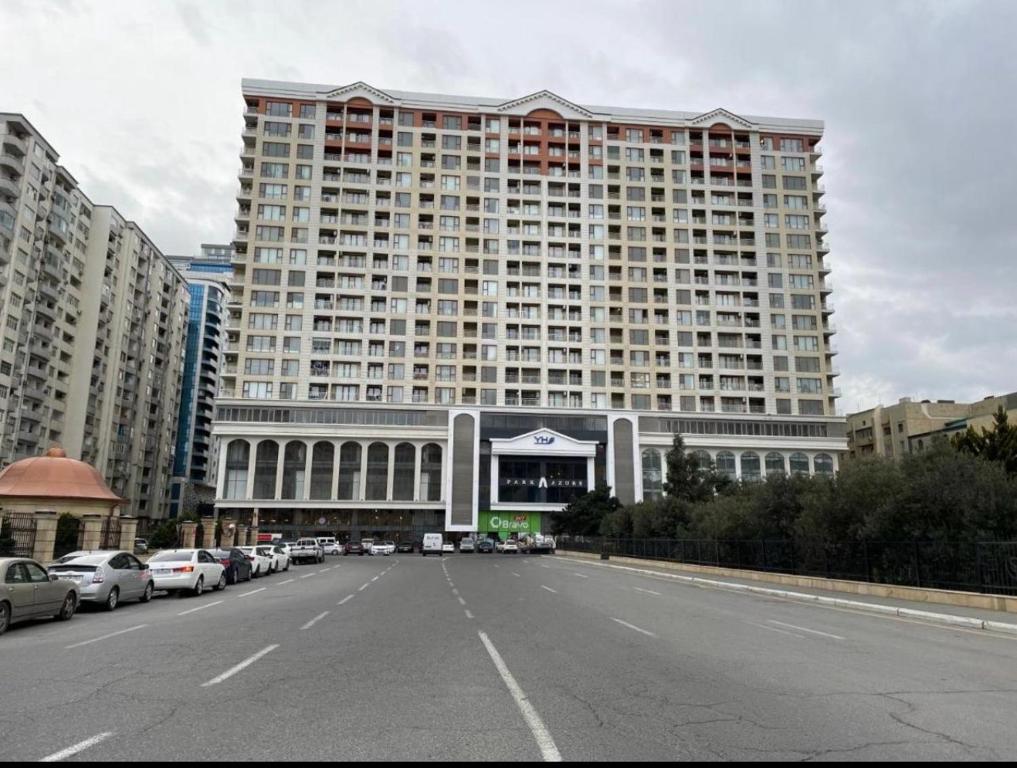 Image of Park Azure 0394
