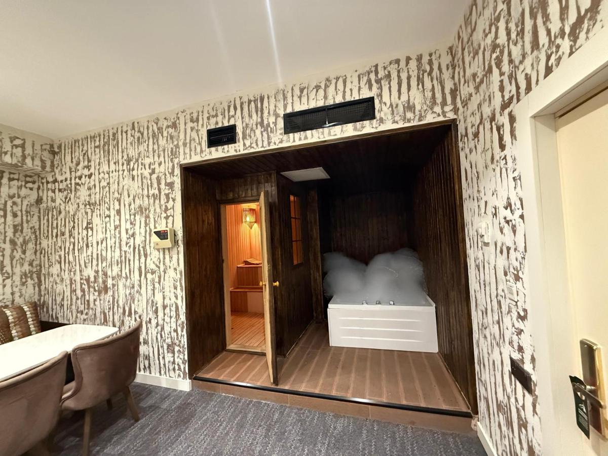 Image 2 of Premier Mont inn Hotel