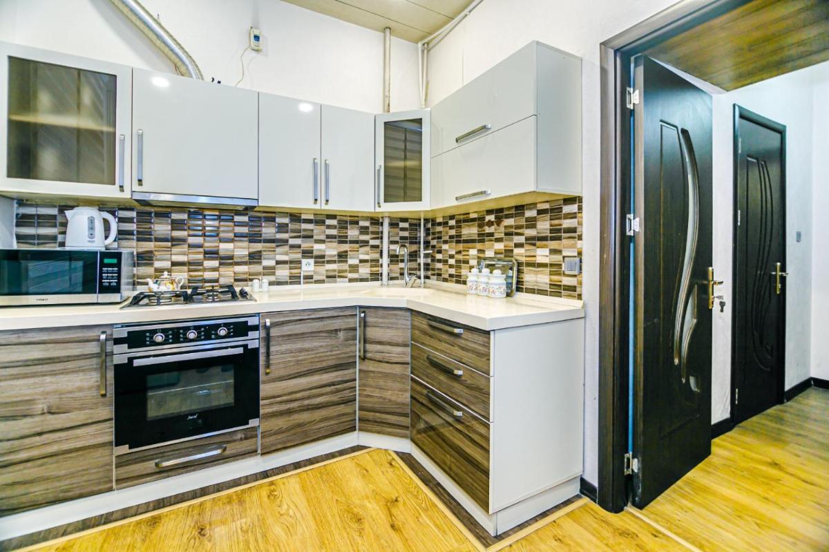 Image 3 of REGALO Apartment