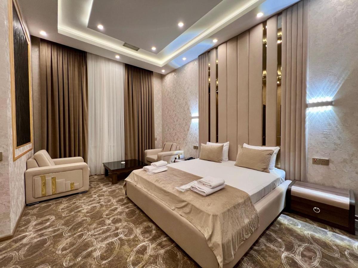 Image 2 of Royal Mansion Hotel