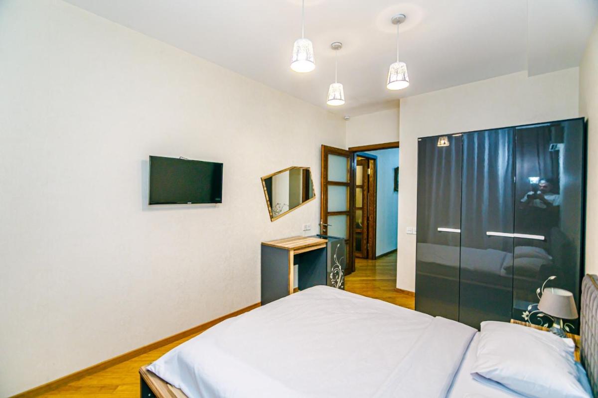 Image 1 of SOLOHO Apartment