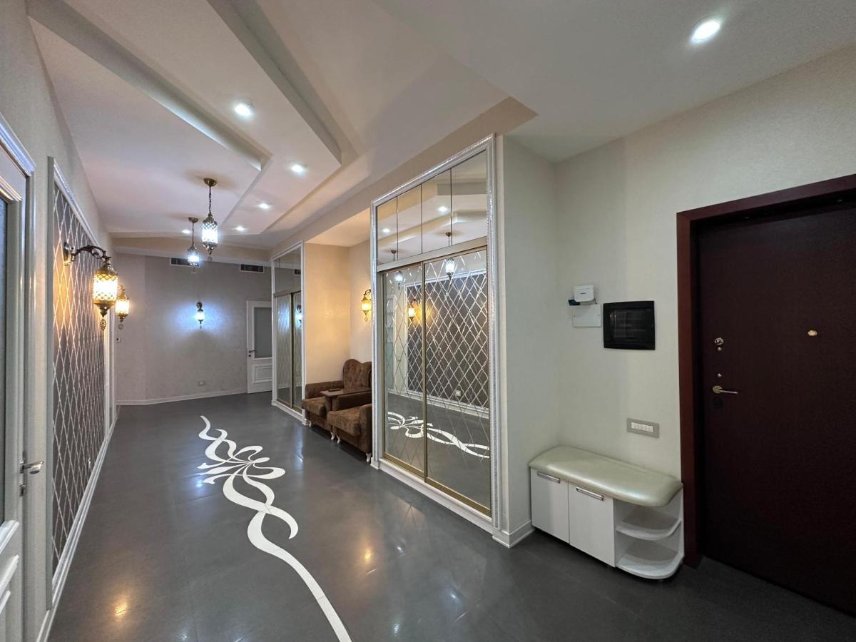 Image 2 of Saphire apartment by Bakuapart