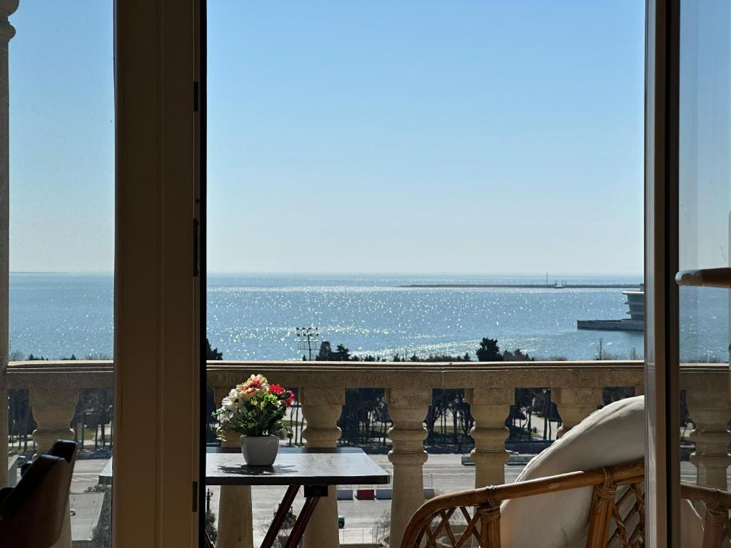 Image of SeaShell apartment by Bakuapart