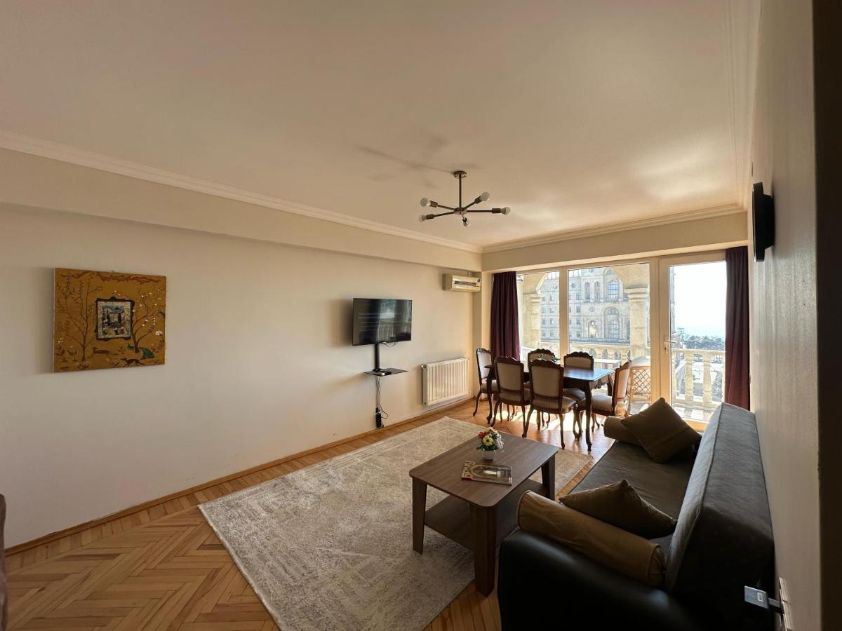 Image 4 of SeaShell apartment by Bakuapart