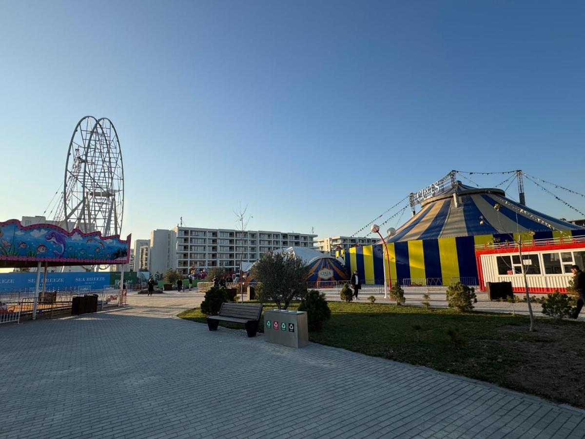 Image 4 of Sea Breeze, Park Residence-2