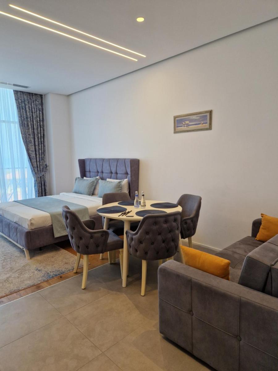 Image 2 of Seabreeze Baku Lighthouse seaview appartment studio