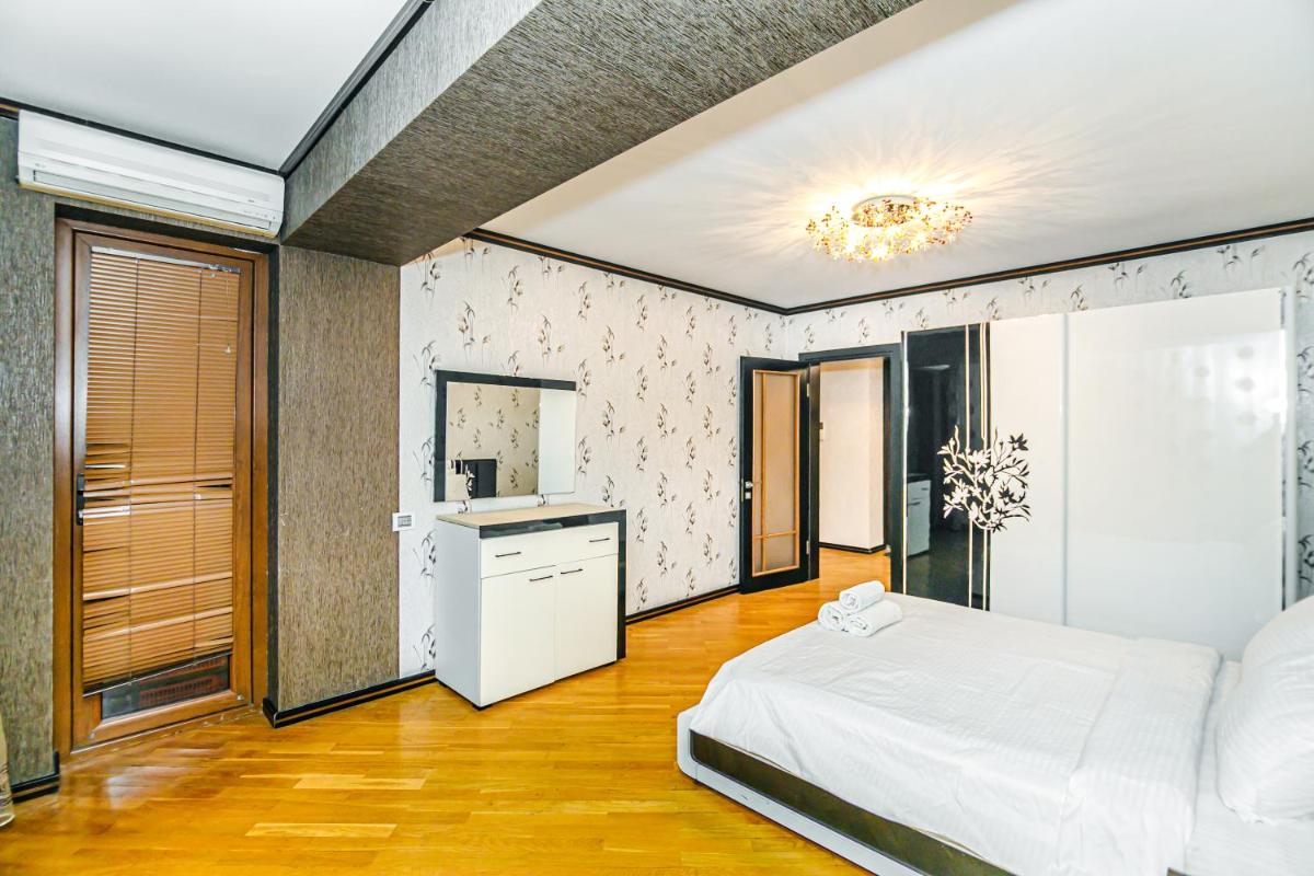 Image 6 of Seaside apartment