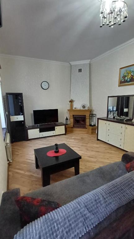 Image of Spacious Apartment in Center, near Nizami st, Fountain Square and Sahil Metro Station