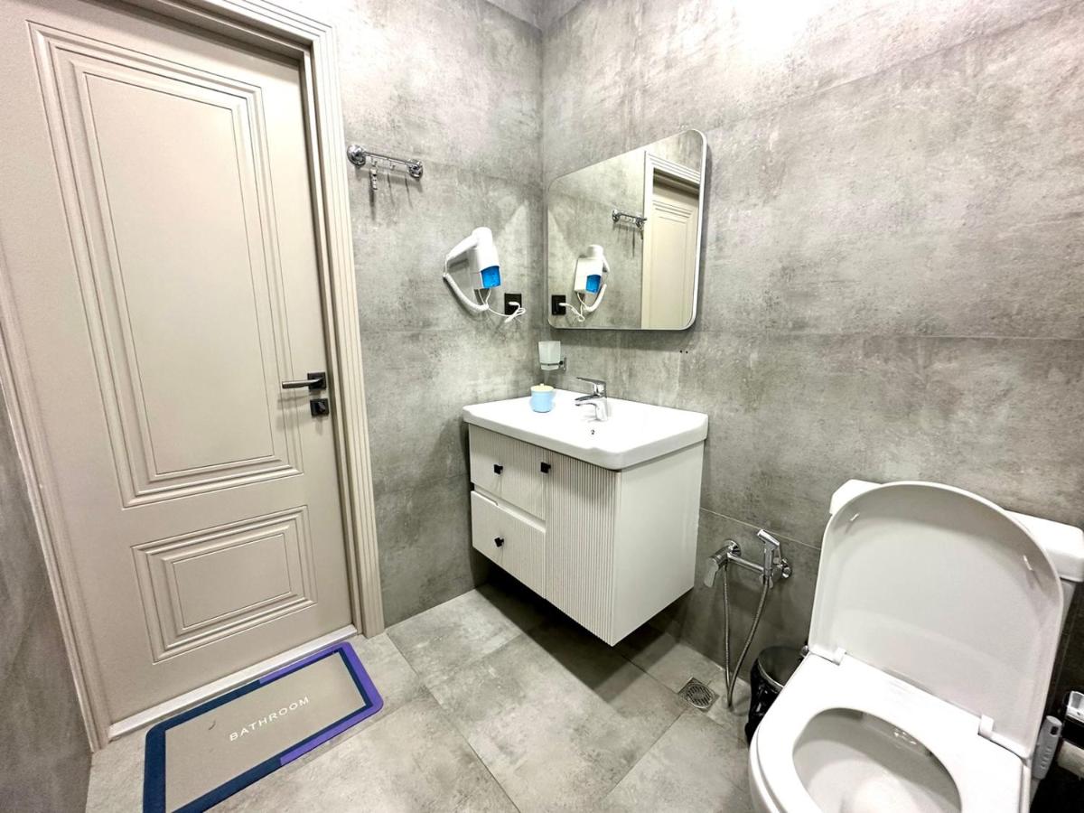 Image 2 of Stylish Urban Apt at the center