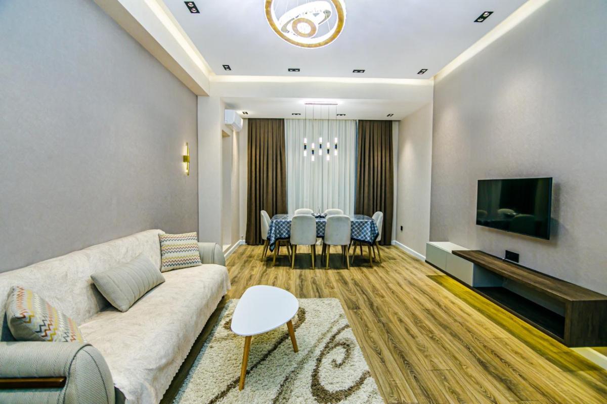 Image 4 of Super Apartment İn The Centre