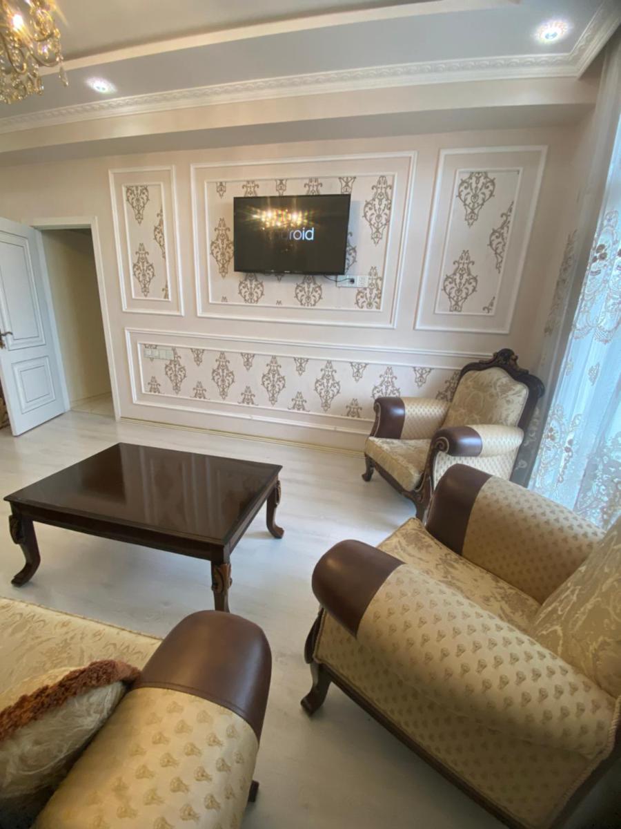 Image 4 of The Best Apartment