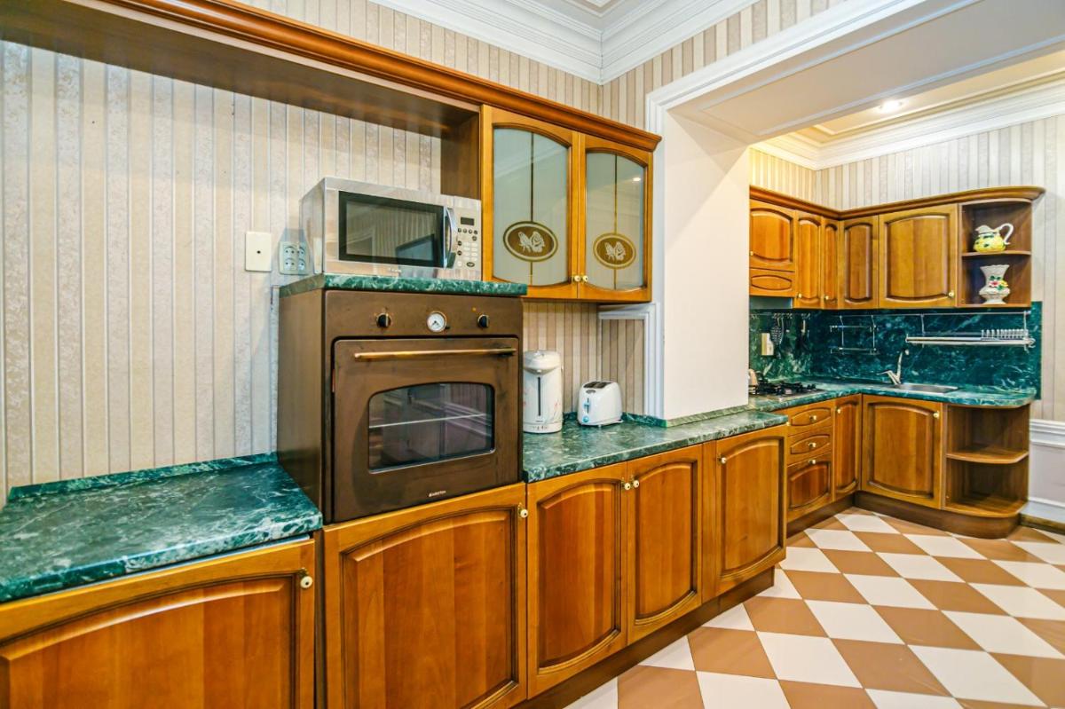 Image 3 of VIVA Apartment