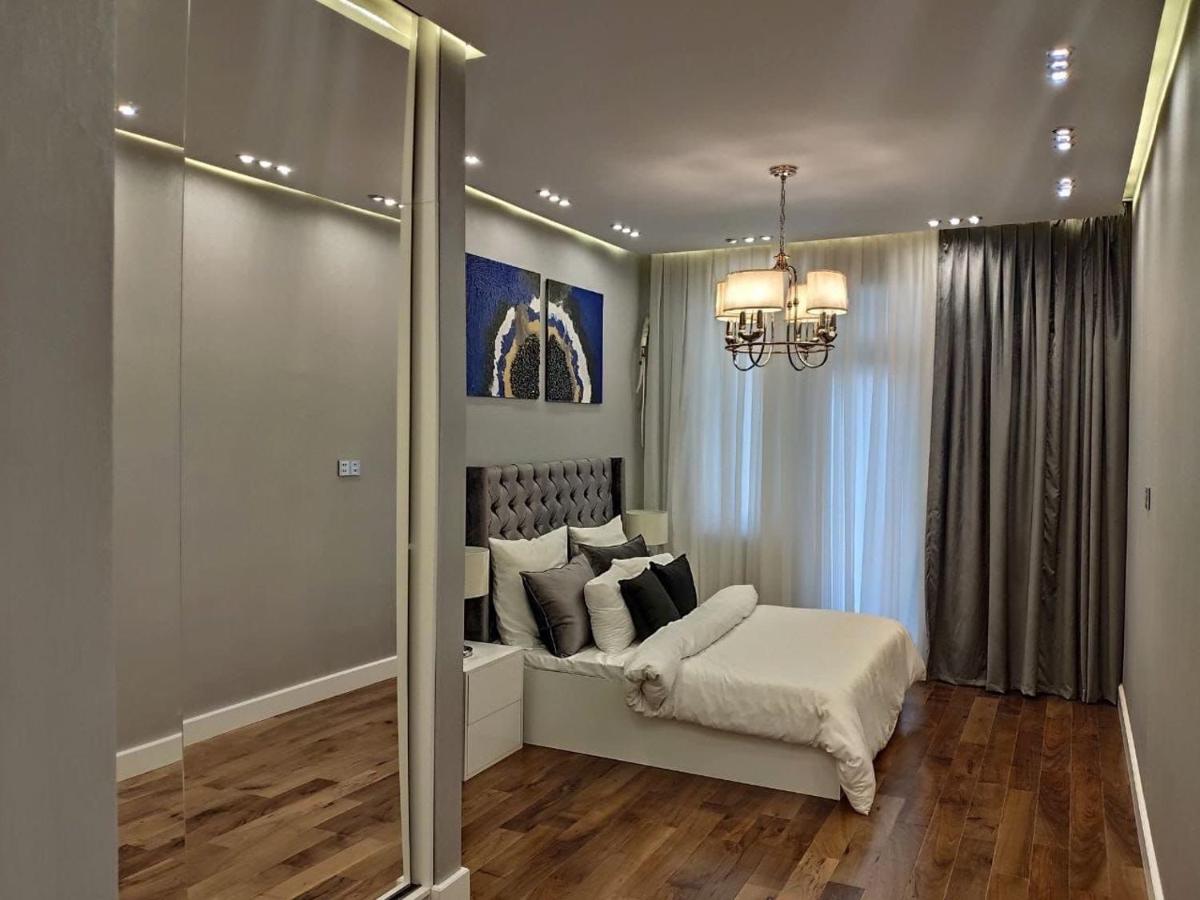 Image 5 of Vip Apartment Center