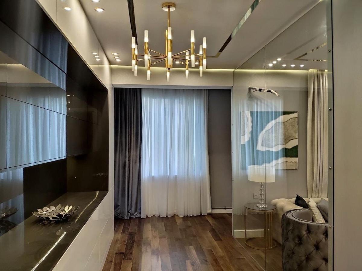 Image 2 of Vip Apartment Center