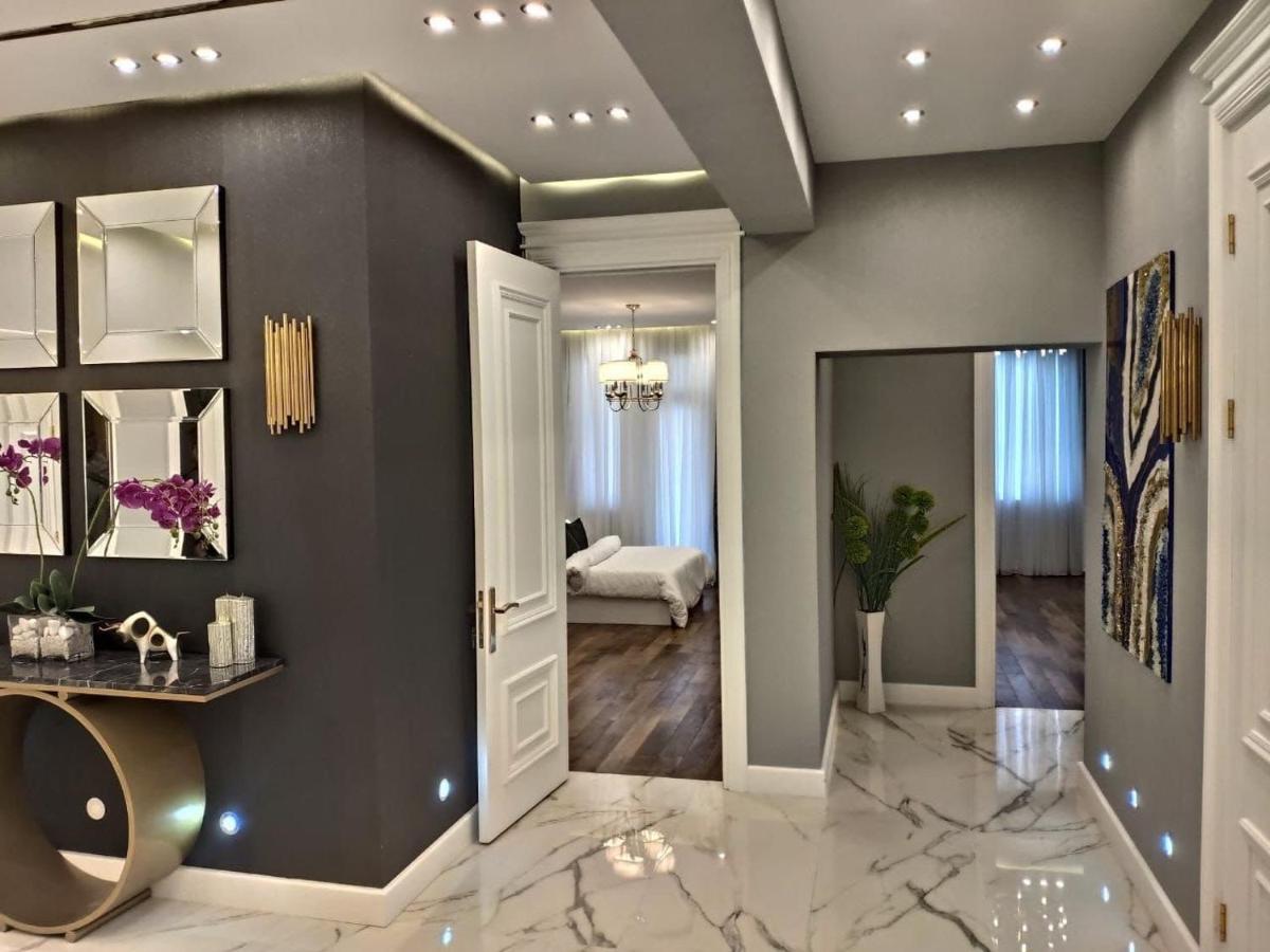 Image 6 of Vip Apartment Center