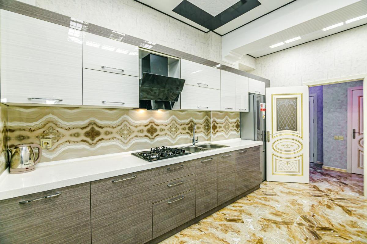 Image 2 of Vip Luxury Apartment in City Center, Baku