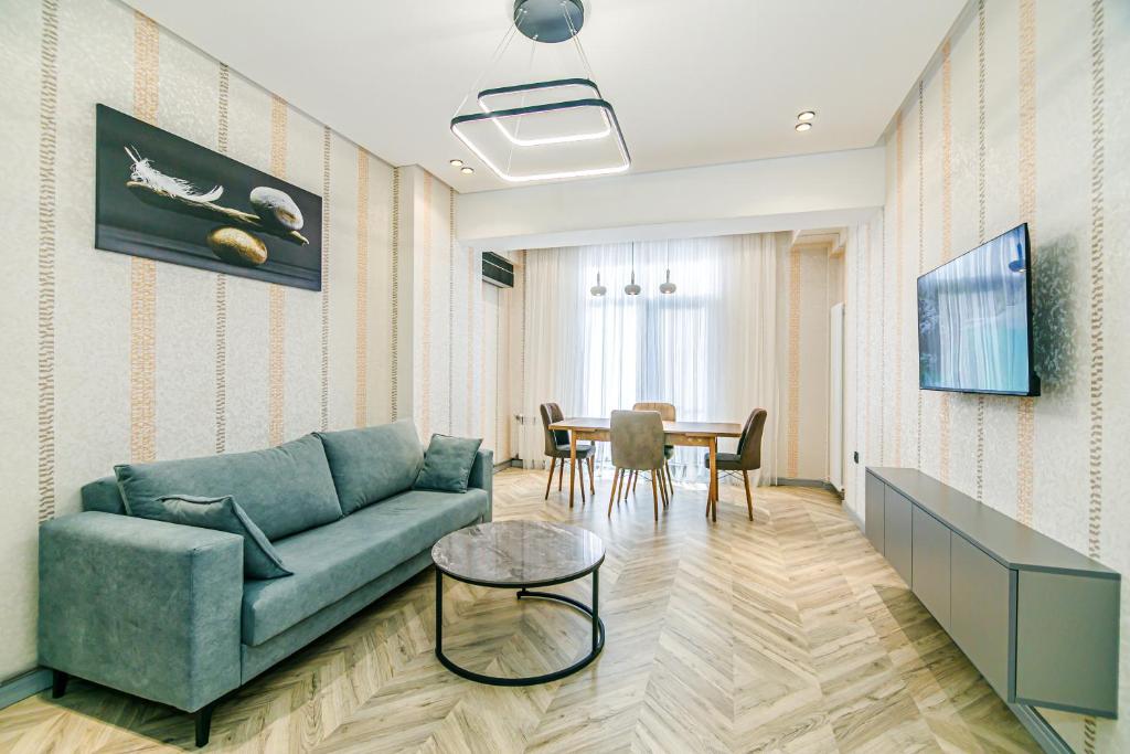 Image of White Tower Apartment