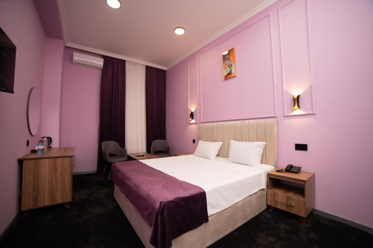 Image 1 of Will Hotel