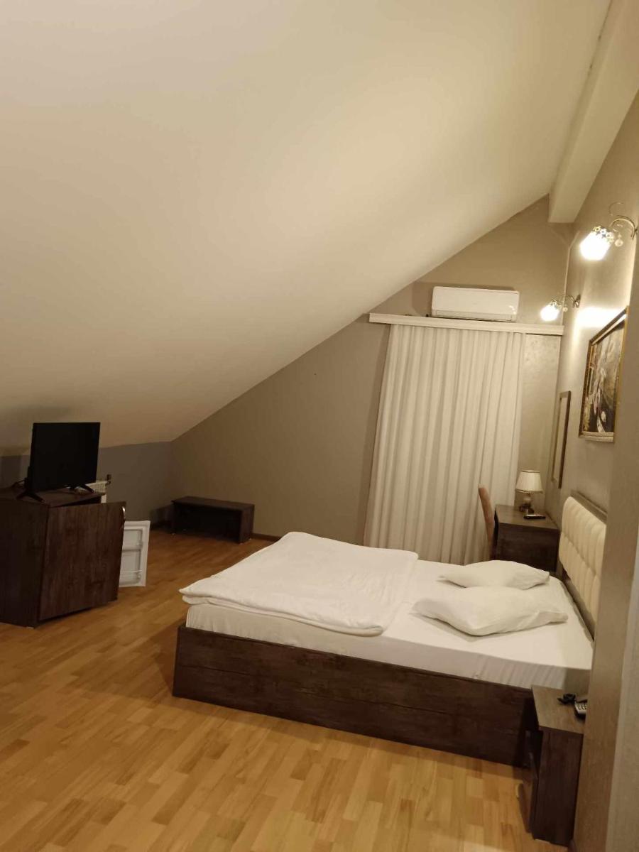 Image 6 of soprano guest house